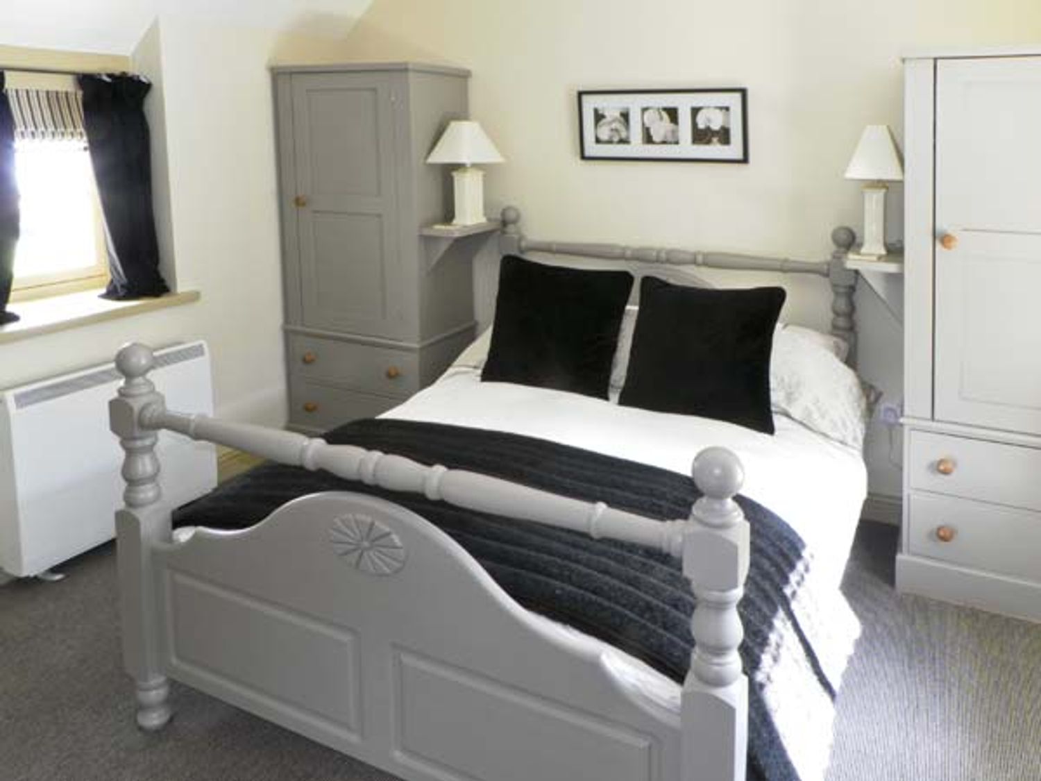 Beckside Cottage ( Ref 1293 ) Lastingham Holiday cottage near Hutton le Hole in North York Moors National Park