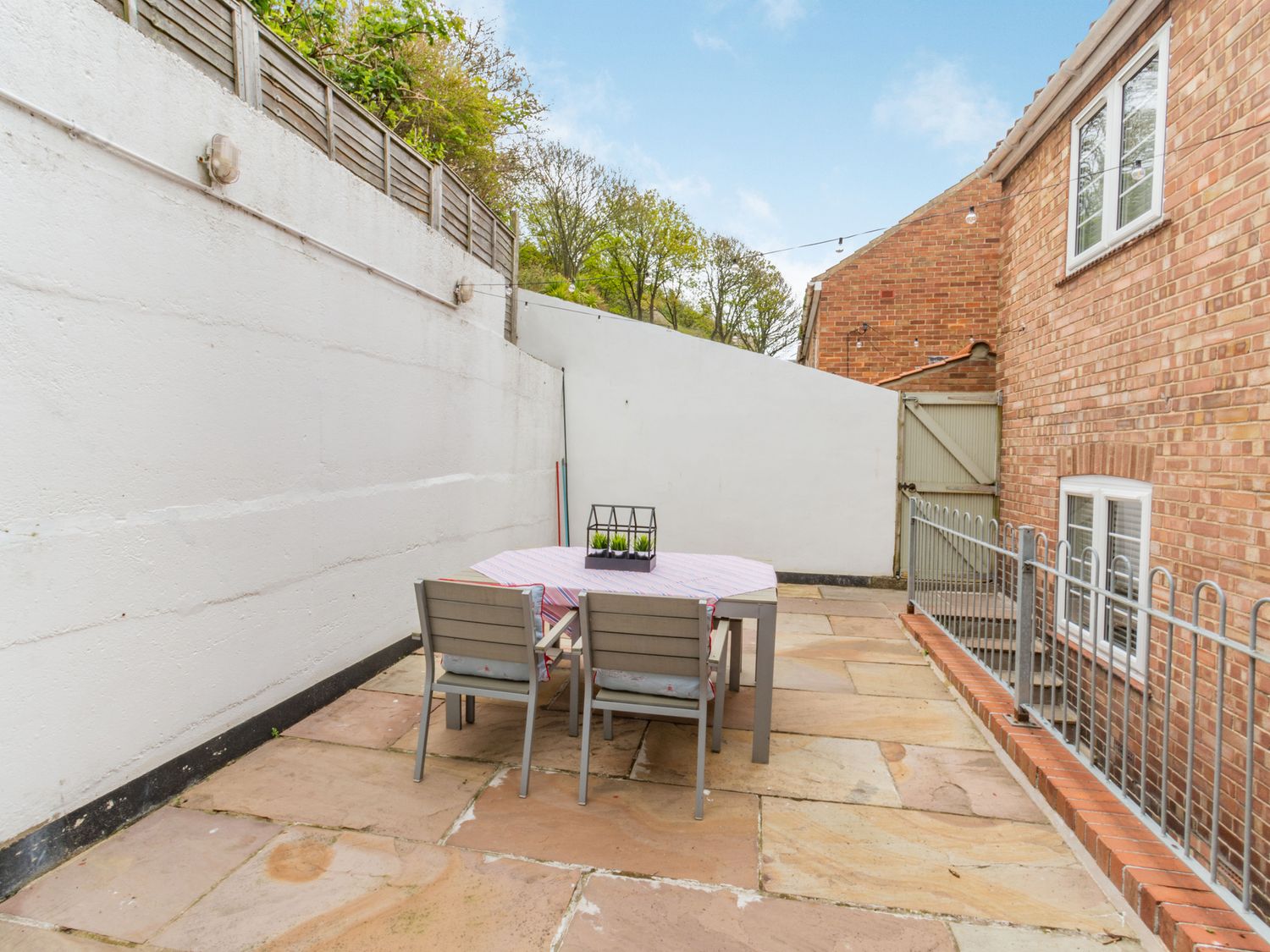 Quayside House                     photo 25