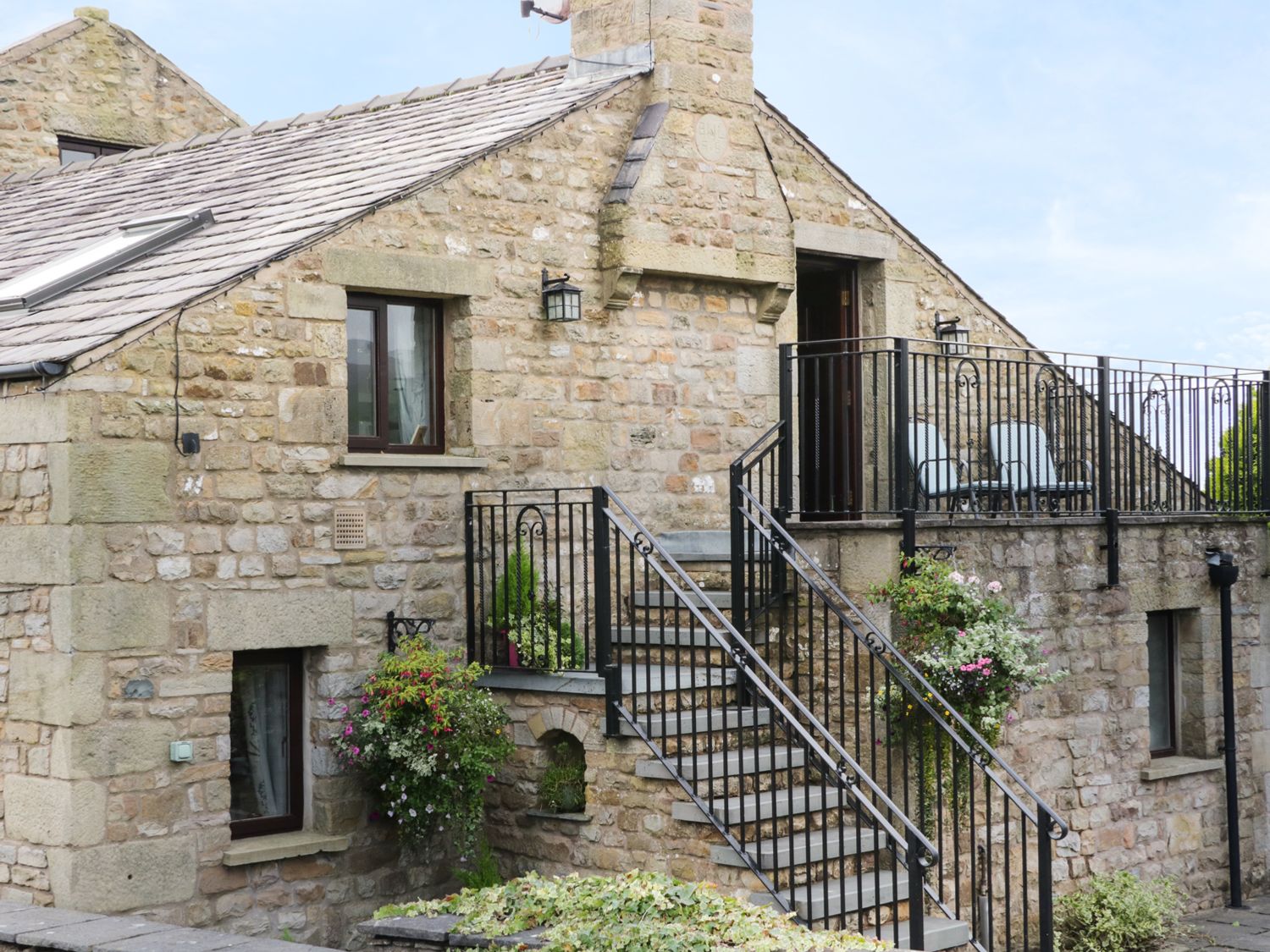 Hazelwood Cottage photo 2