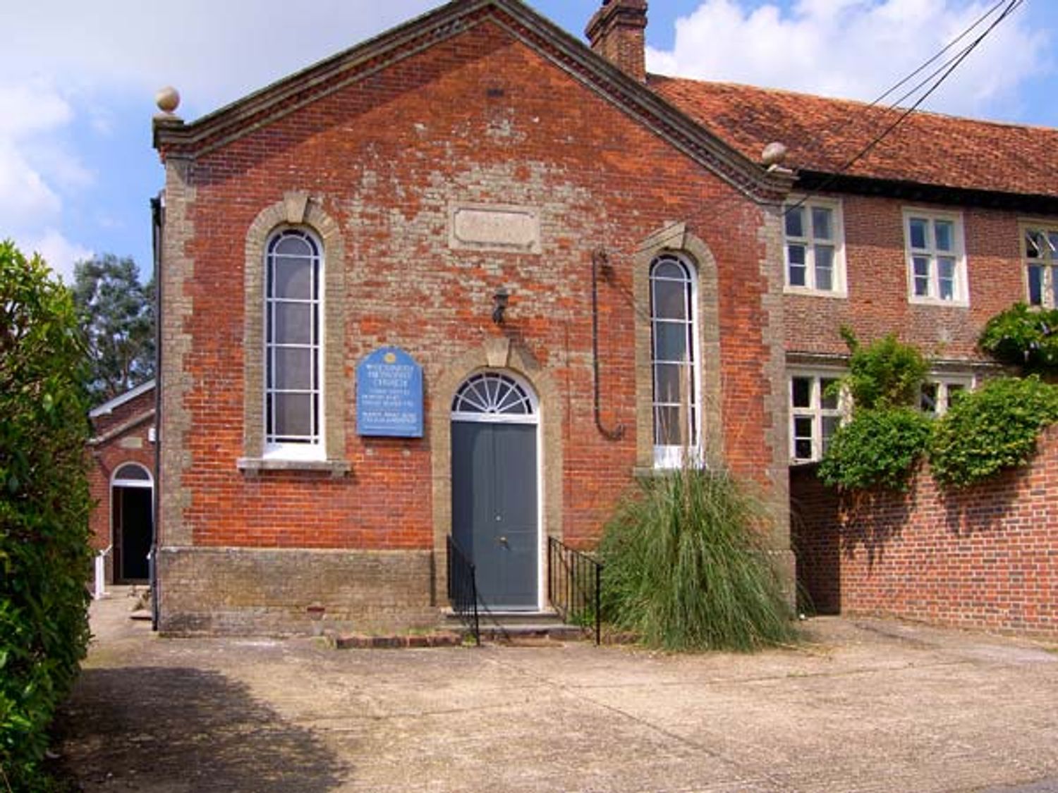 The Methodist Chapel - Somerset & Wiltshire - 16337 - photo 1