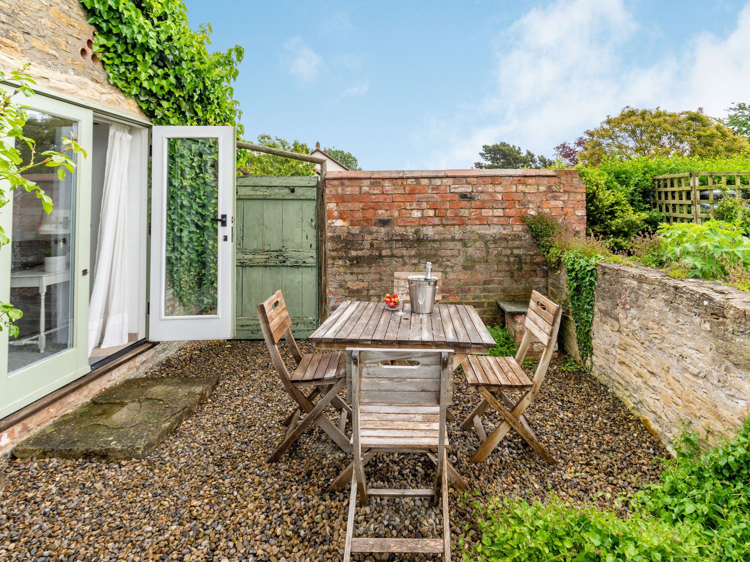 Outside space Owls Nest Stearsby ( Ref 20946 ) Stearsby holiday cottage near Hovingham for 2 guests