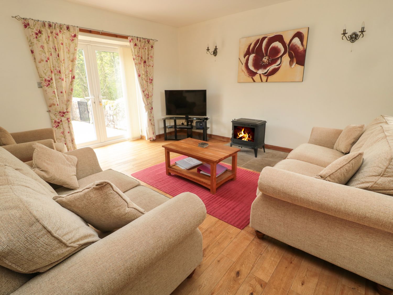 Gardener's Cottage                     photo 2
