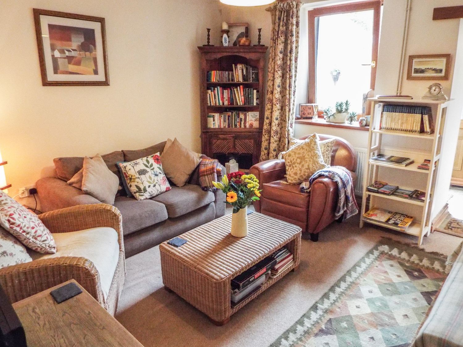 Lothlorien Cottage                     photo 2