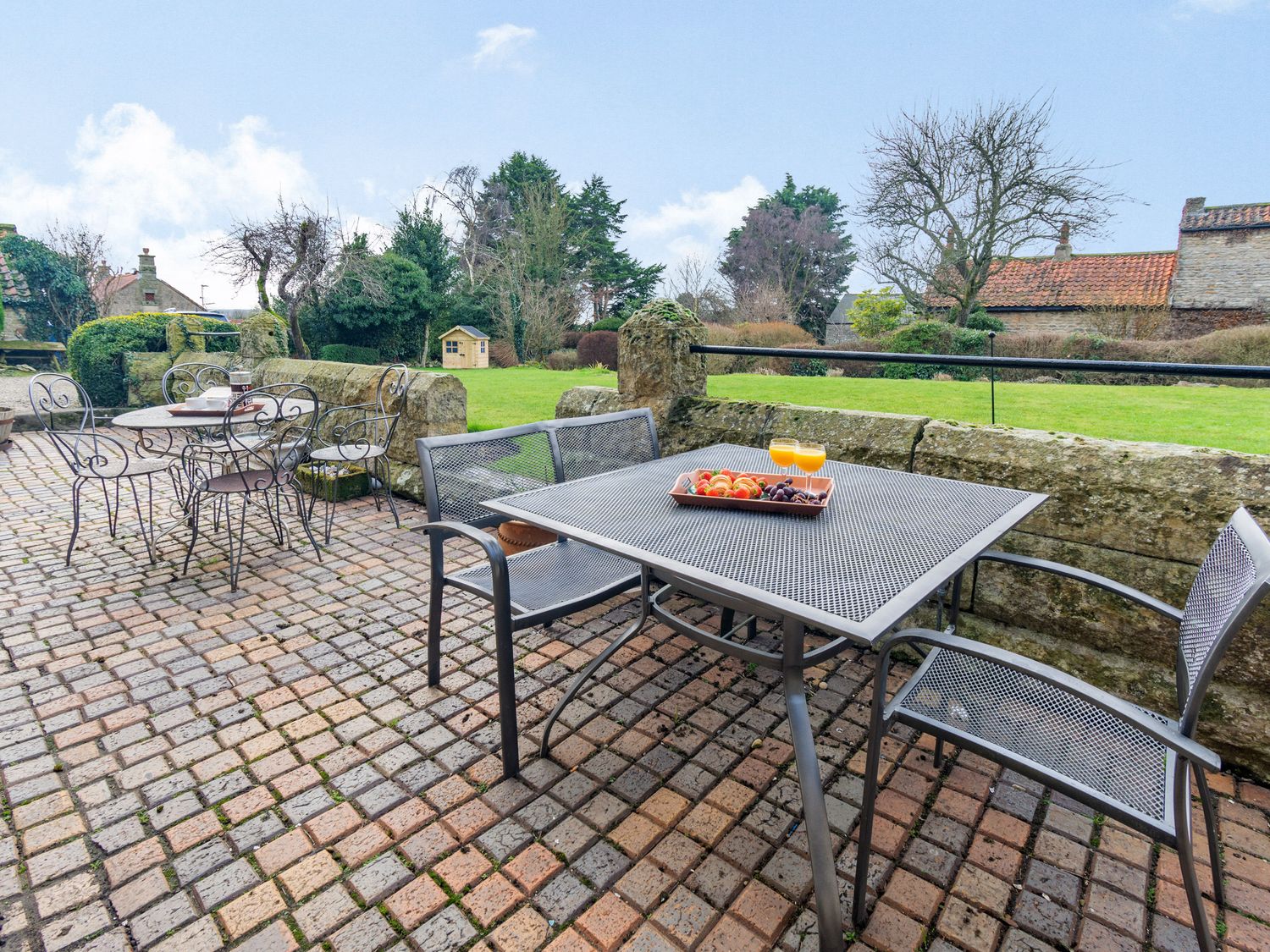 Patio The Lodge ( Ref 29746 ) Snainton holiday cottage in North Yorkshire