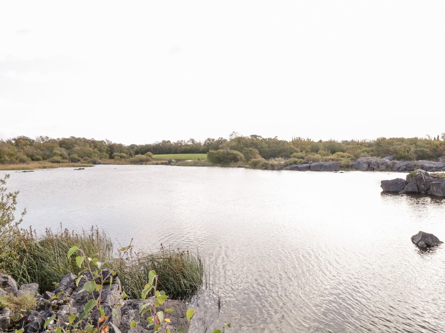 Lakeside                     photo 18