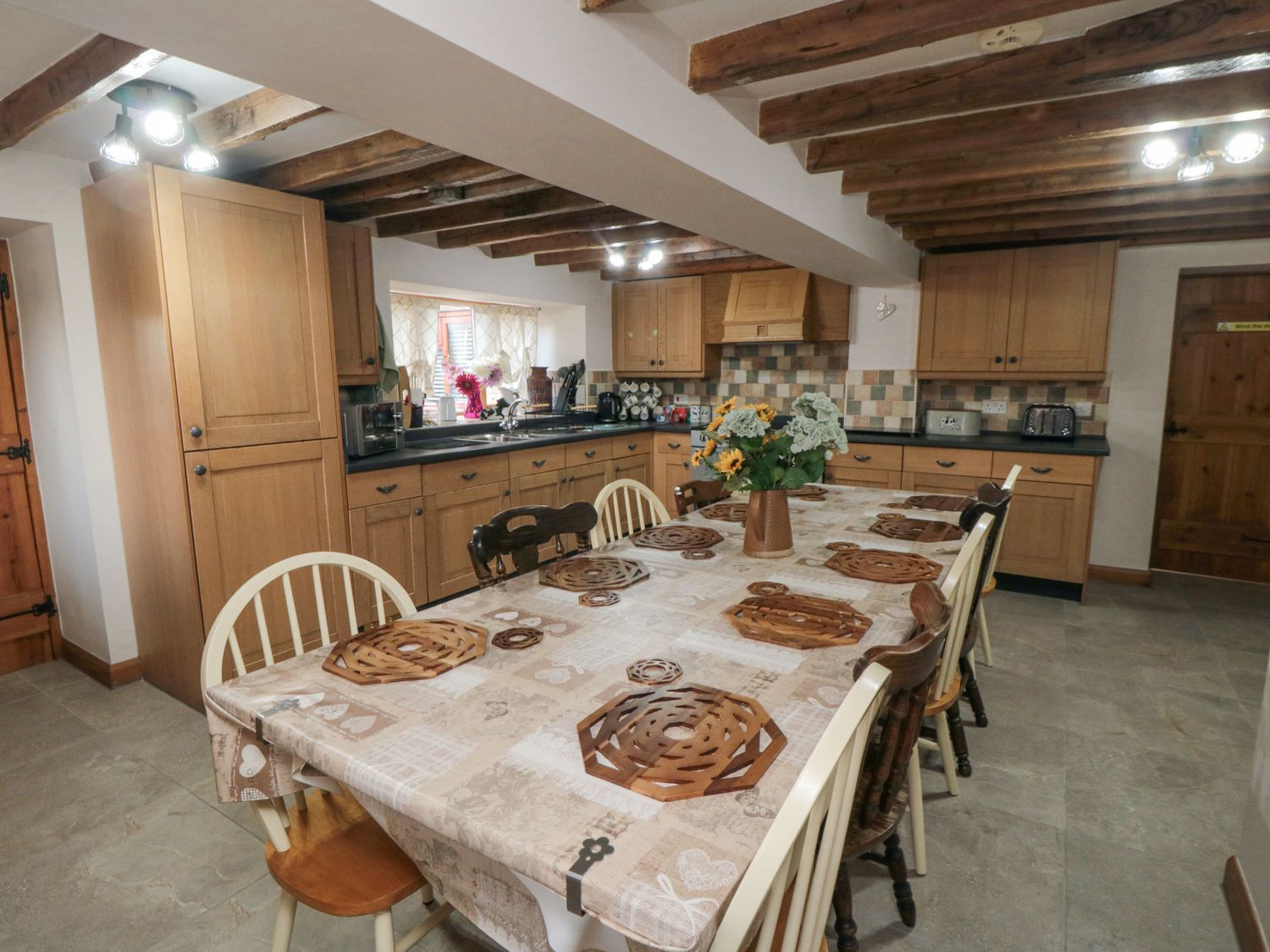 Boundcliffe Farm Allerston ( Ref 3878 ) Allerston Holiday Cottage for 10 guests