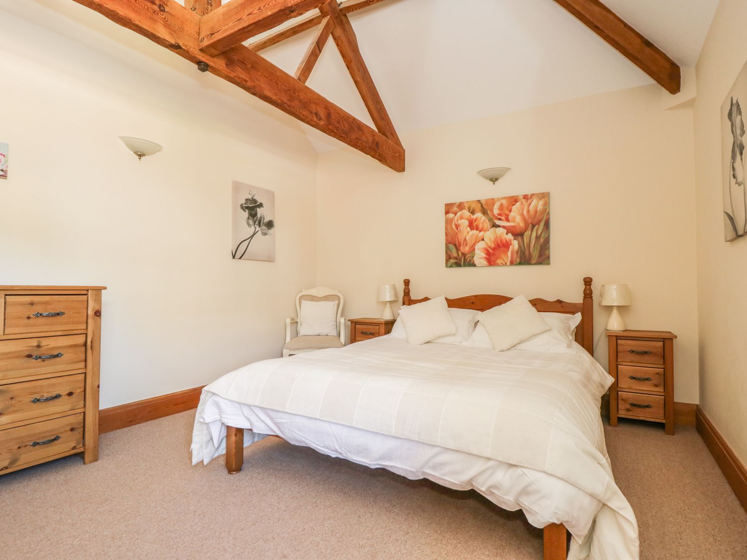 Bedroom Book Wheelhouse Cottage near Sowerby Thirsk ( Ref 4008 ) Holiday cottage in Sowerby North Yorkshire for 6 people