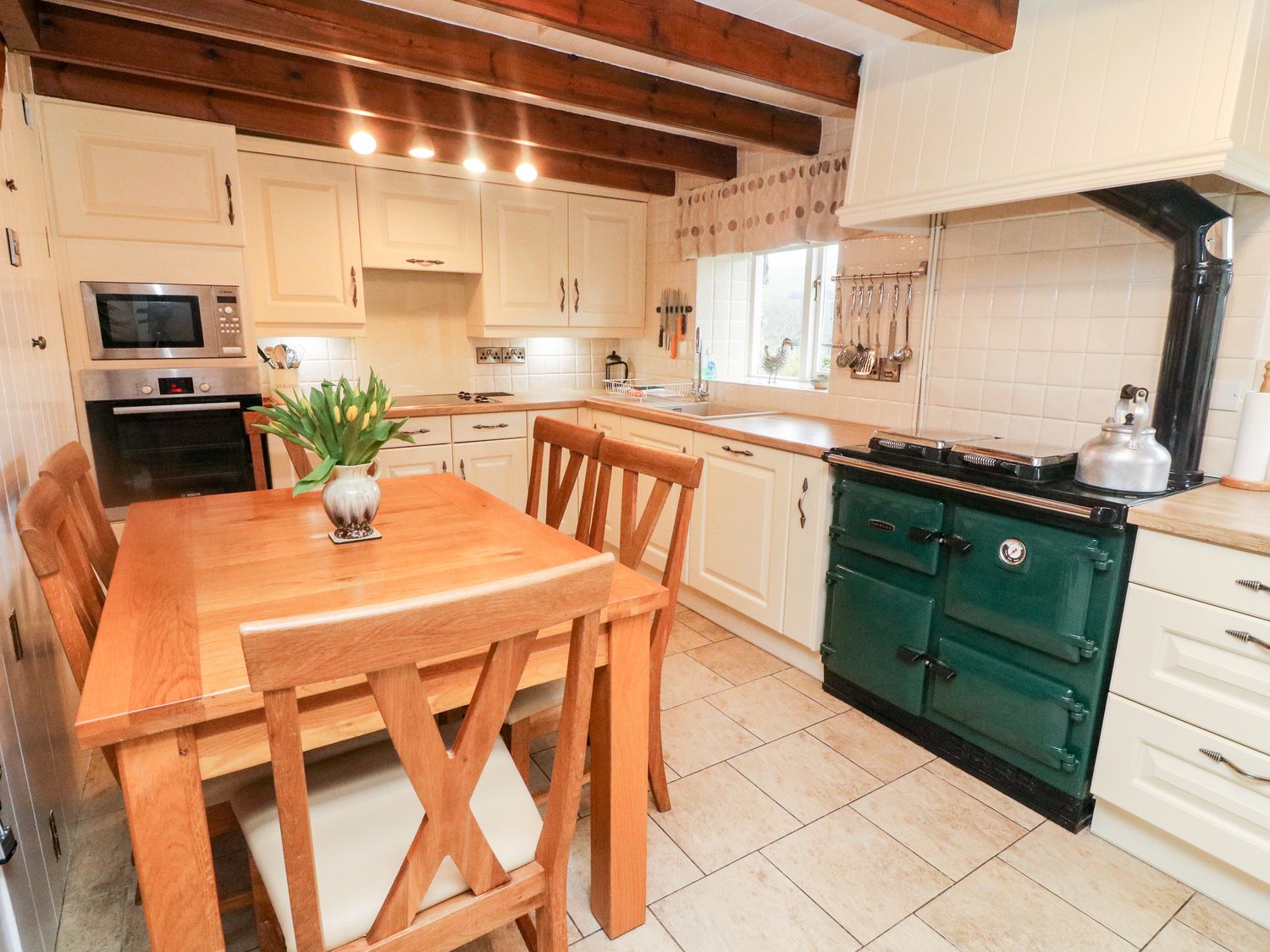 Eastburn Cottage Newbiggin ( Ref 4038 ) Holiday property in Newbiggin - Self catering accommodation near Aysgarth North Yorkshire