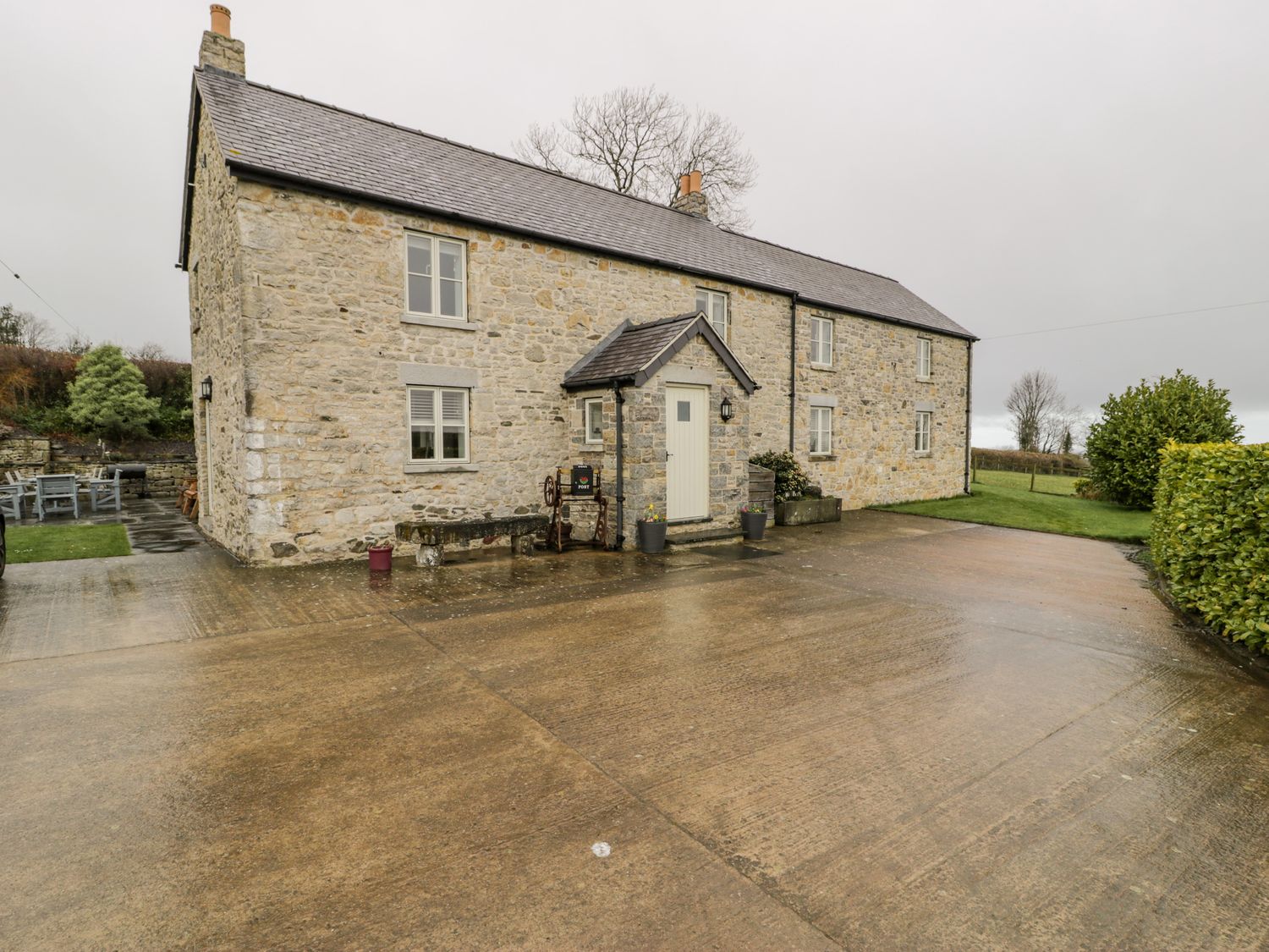 Cefn Berain Uchaf Cefn Berain Self Catering Holiday Cottage