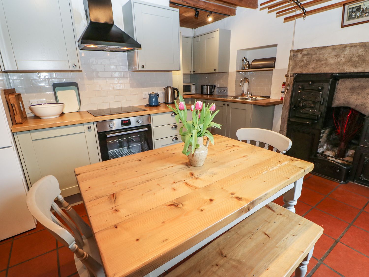 Arklehurst Langthwaite ( Ref 7112 ) North Yorkshire holiday cottage in Langthwaite sleeps 4 guests