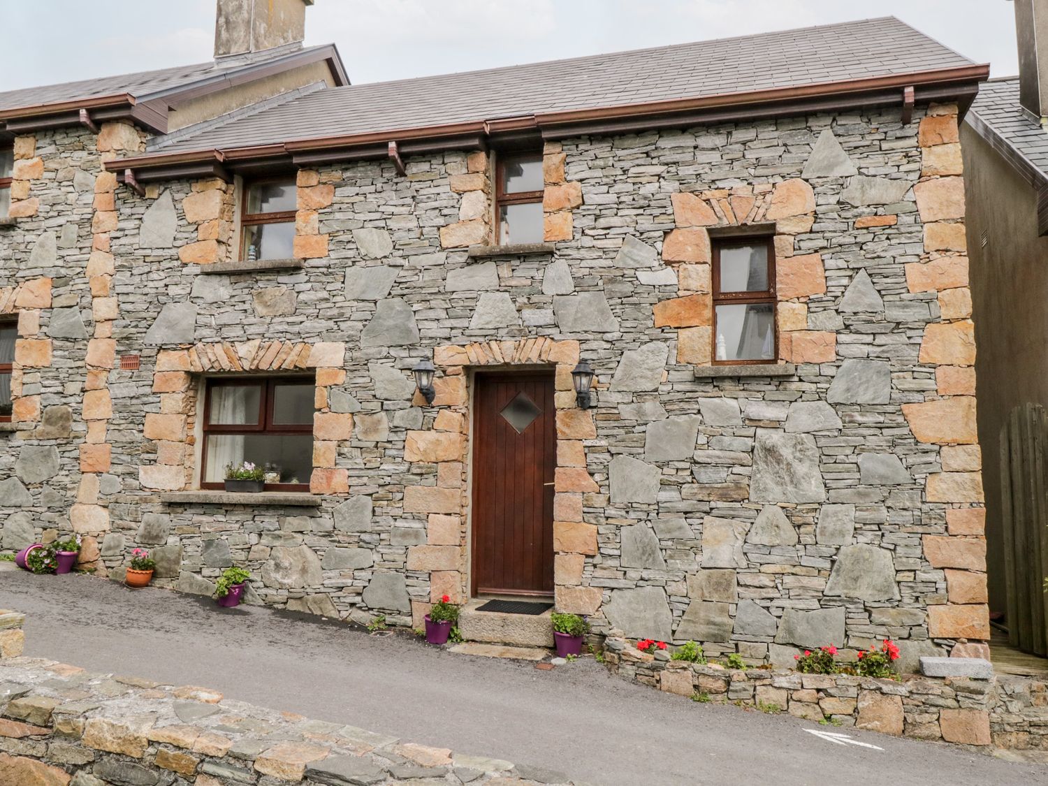 King Cottage                     photo 2