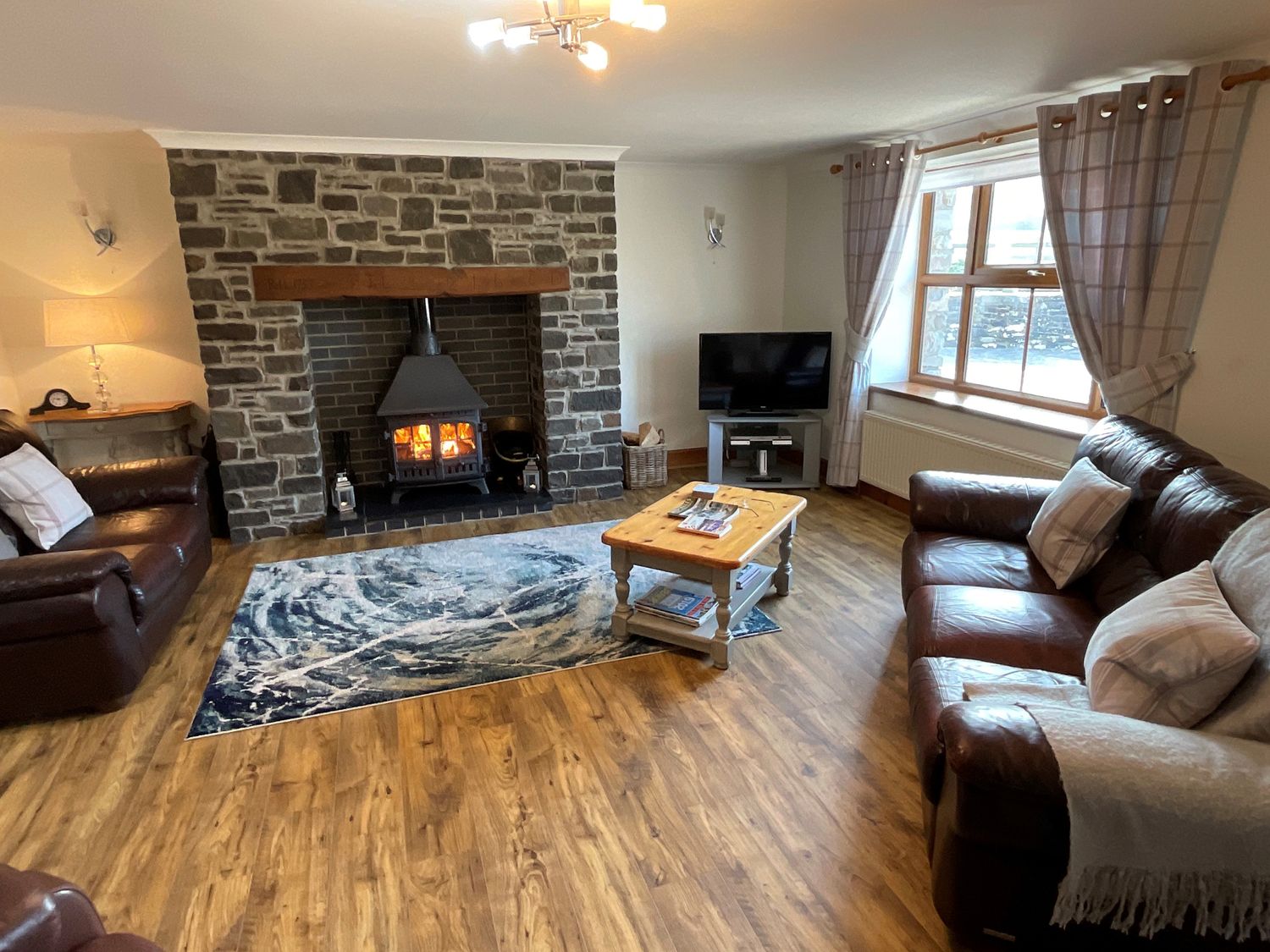 Tangaer Cottage                     photo 2