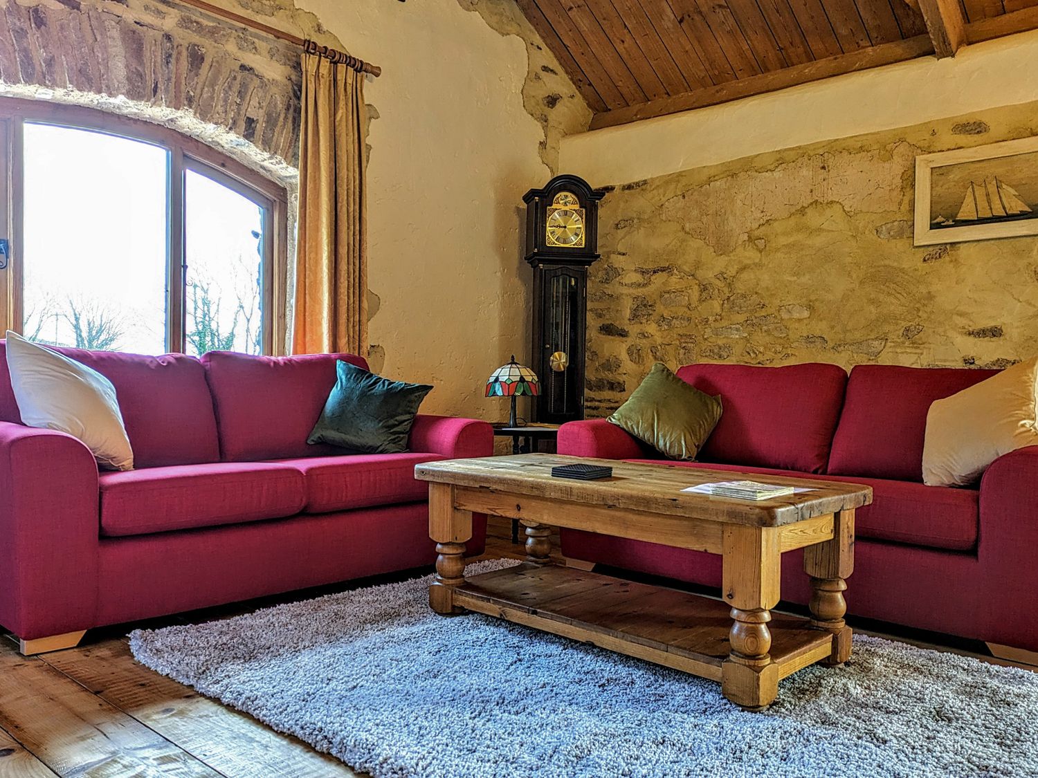 Virvale Barn photo 2