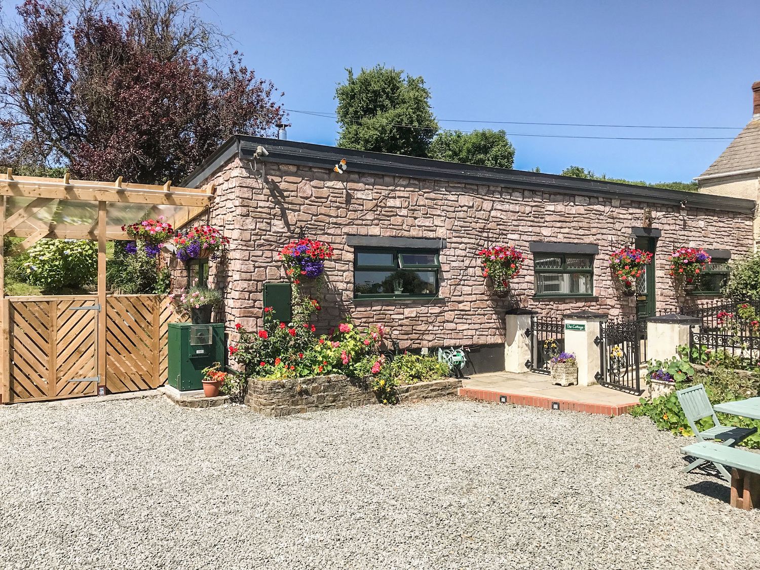 Ffynnonlwyd Cottage St Clears Llangynin Self Catering Holiday Cottage