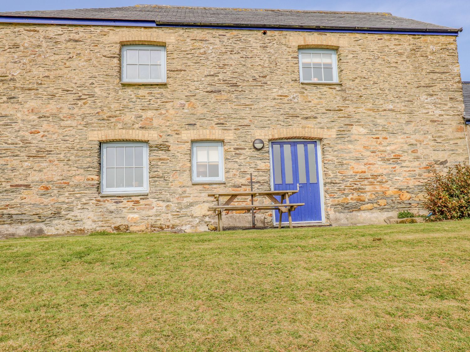 Wheal Honey                     photo 2