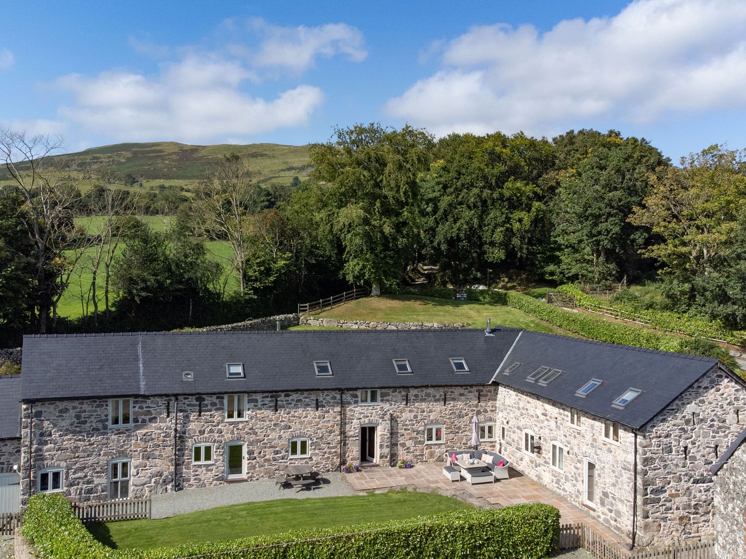 Castell Courtyard - North Wales - 905109 - photo 1