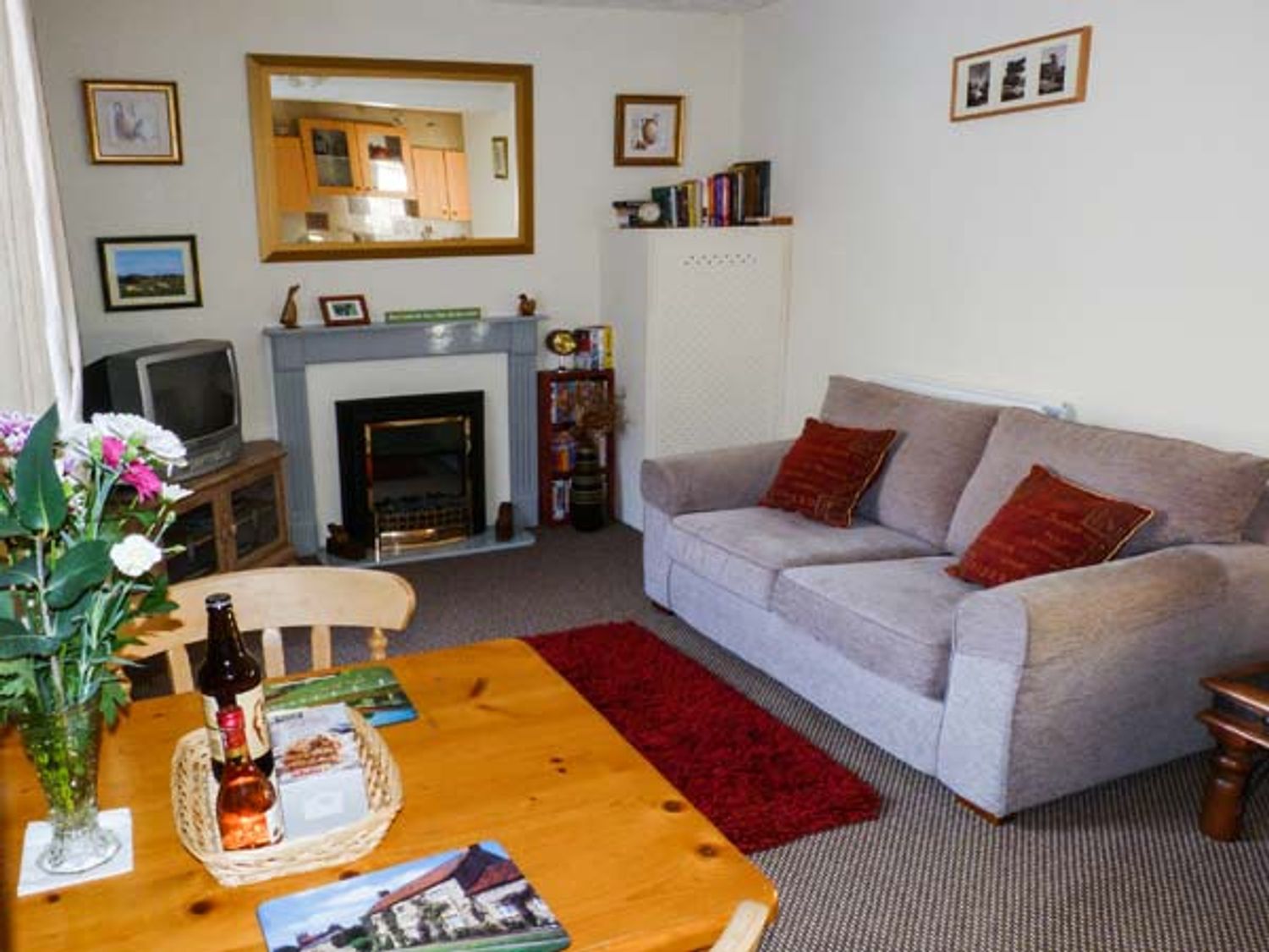 2A Bridge Apartments ( Ref 914862 ) Masham Holiday Cottage for 2 guests - Self catering accommodation rental in North Yorkshire
