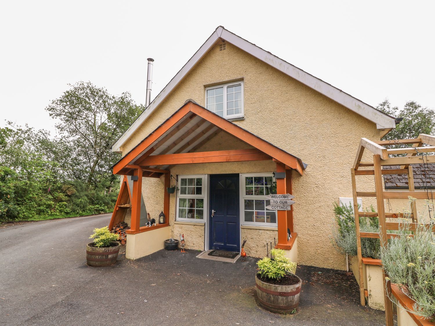Cariad Cottage photo 2