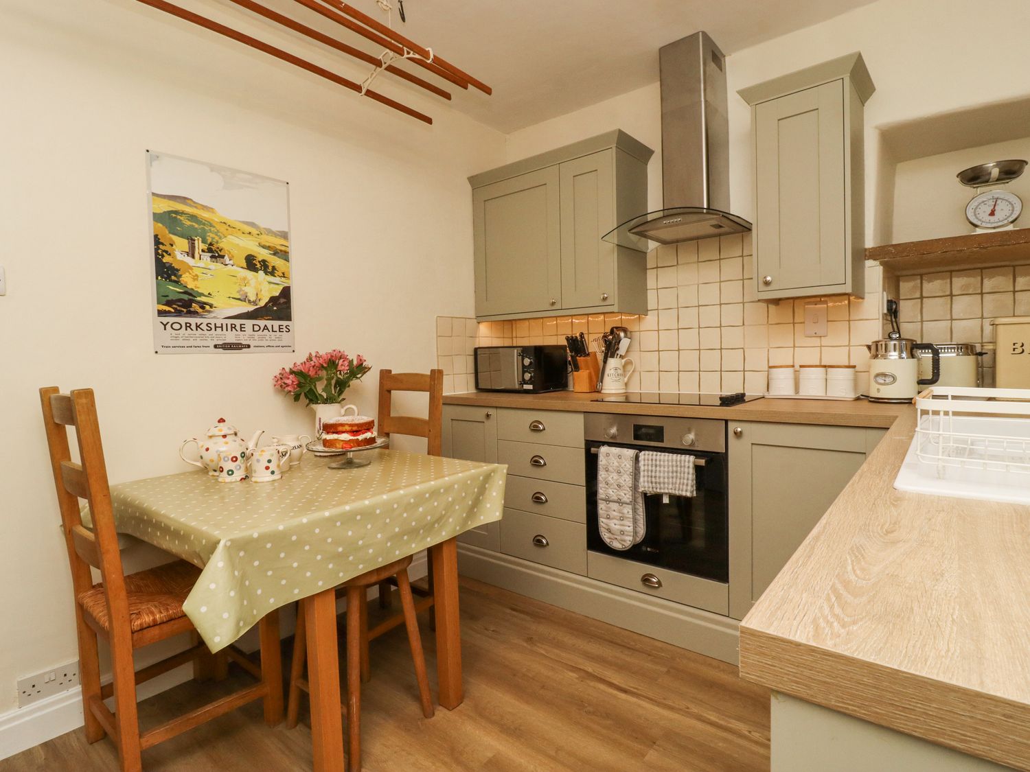 Lavender Cottage Threshfield ( Ref 918240 ) Threshfield holiday home rental for 3 guests in North Yorkshire
