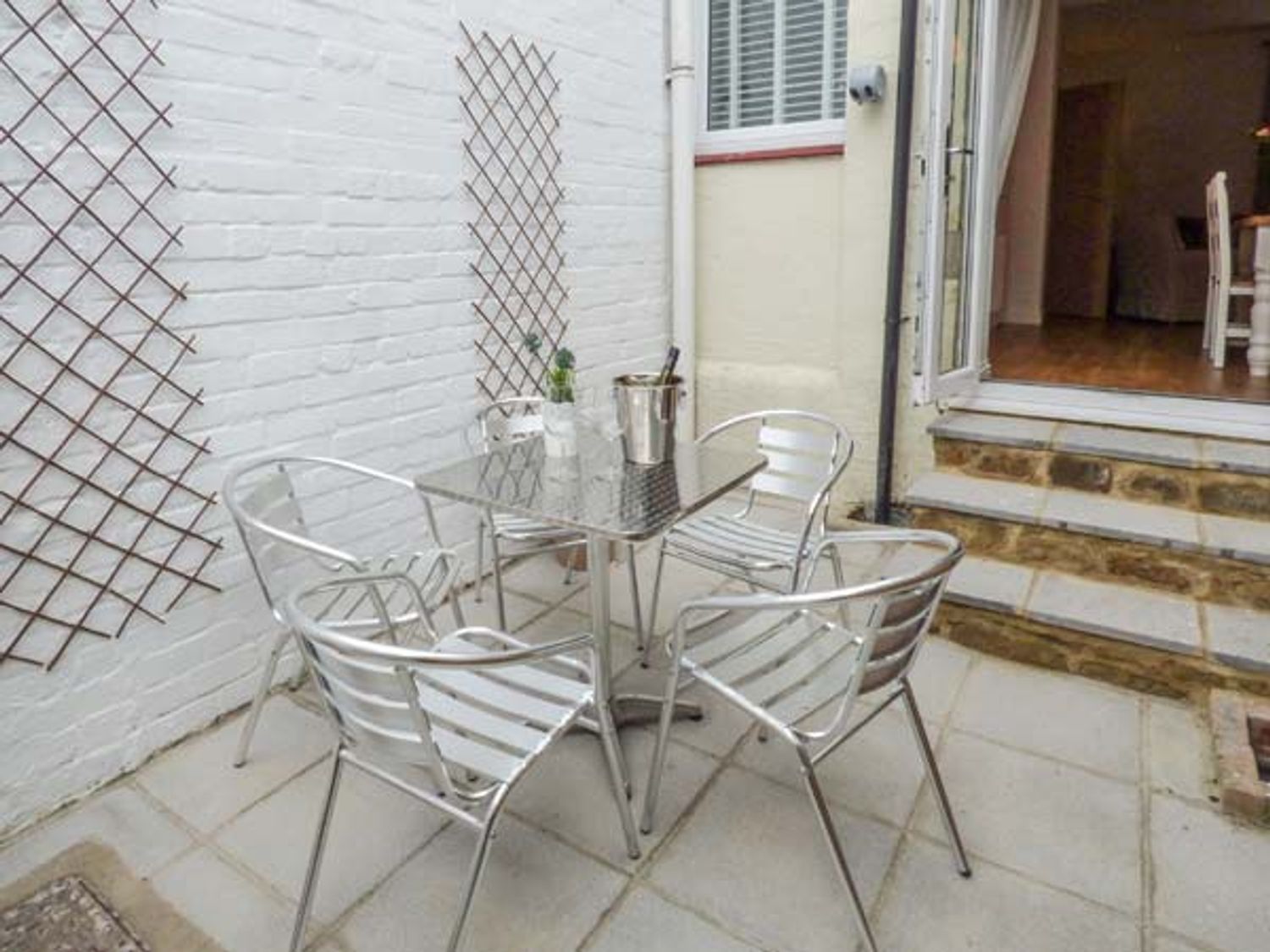 Silversands Cottage                     photo 12