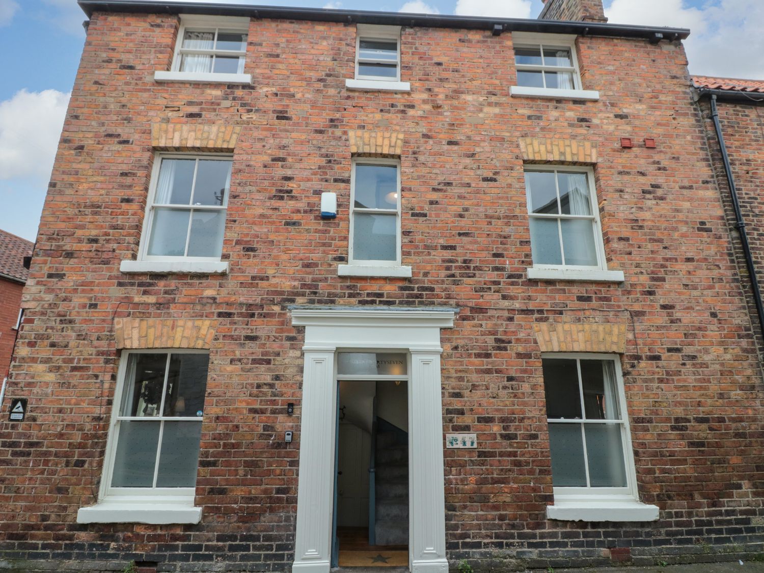 47 Princess Street Scarborough ( Ref 926505 ) Self catering accommodation in Scarborough North Yorkshire sleeps 6