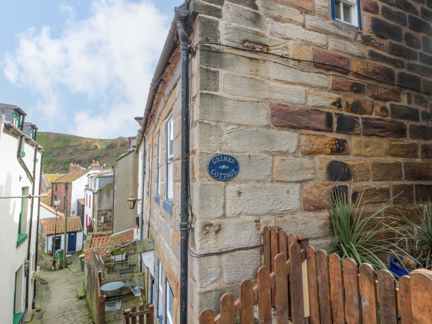 Grimes Cottage - North Yorkshire (incl. Whitby) - 933838 - photo 1