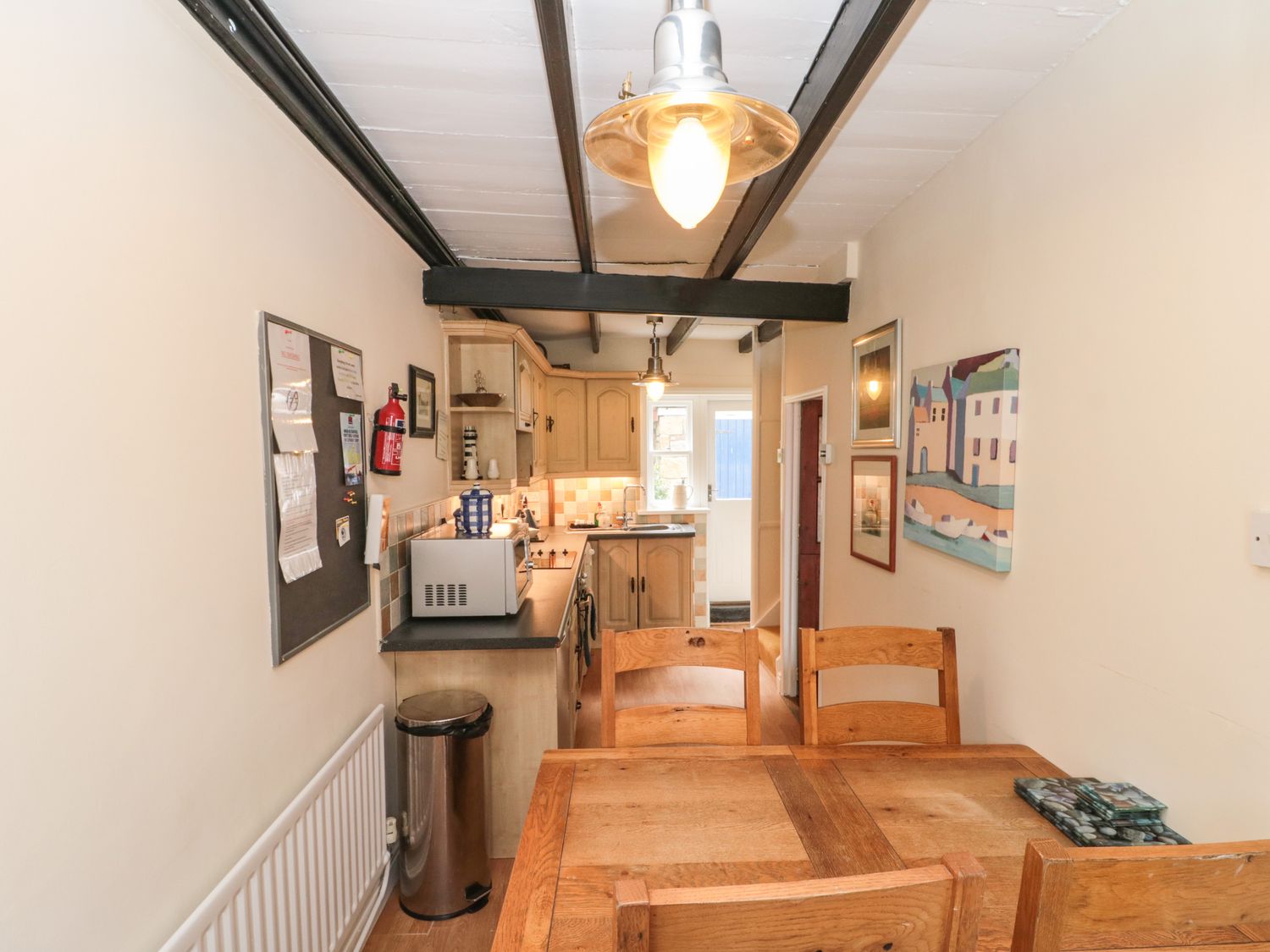Grimes Cottage Staithes ( Ref 933838 ) Rent holiday home in Staithes North Yorkshire