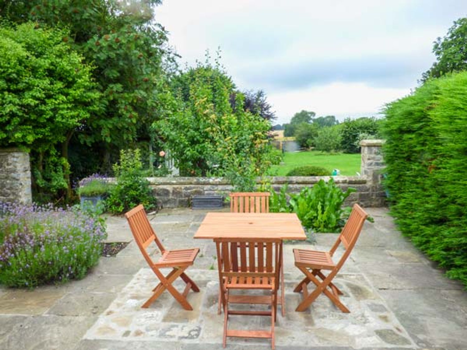The Granary Appleton-le-Moors ( Ref 936454 ) Holiday cottage near Hutton le Hole in North York Moors National Park