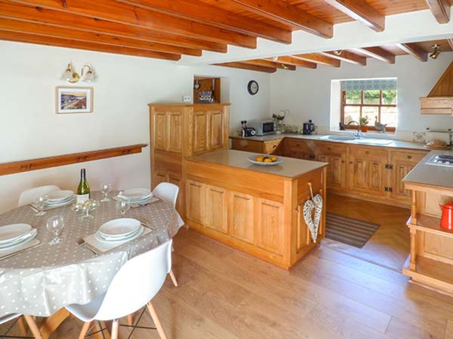 Quakers Cottage ( Ref 942487 ) Hinderwell Rent holiday cottage in Hinderwell North Yorkshire