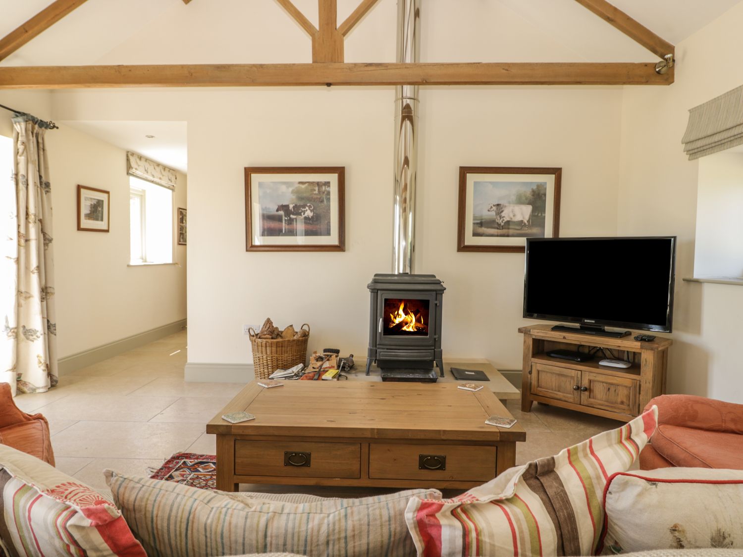 Sitting area Cow Byre Little Habton ( Ref 943576 ) Self catering accommodation rental in Little Habton North Yorkshire