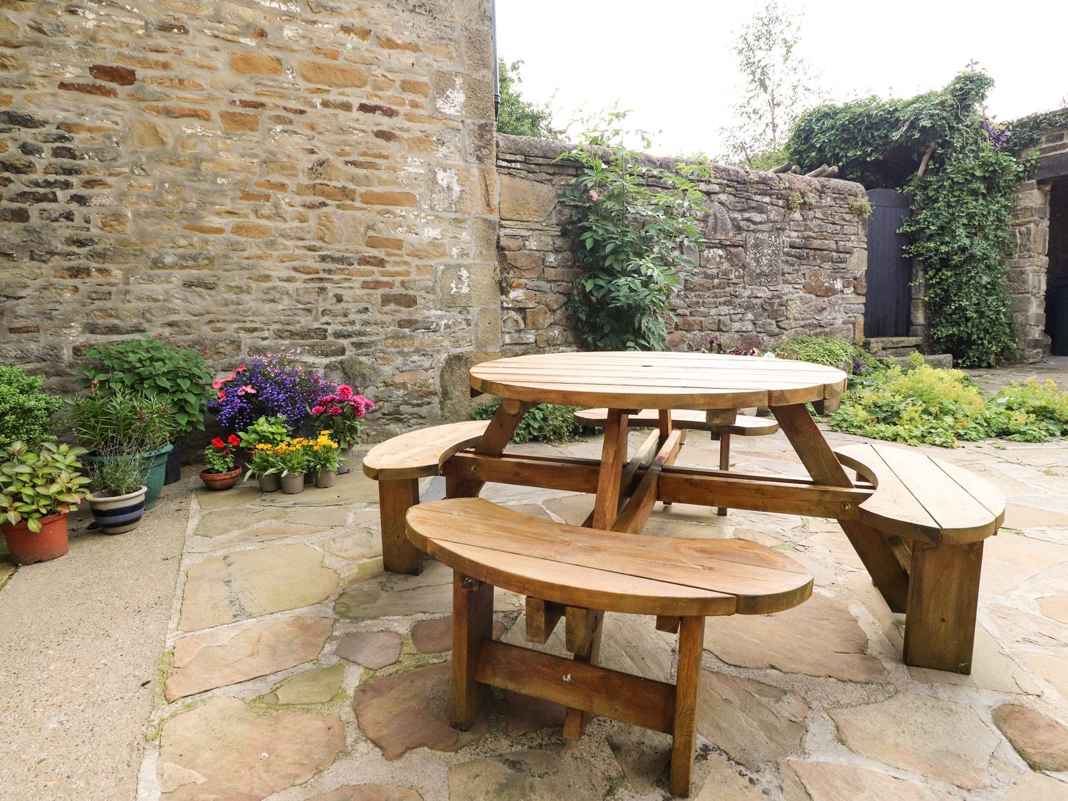 Skipton Area Holiday Cottages Self catering near