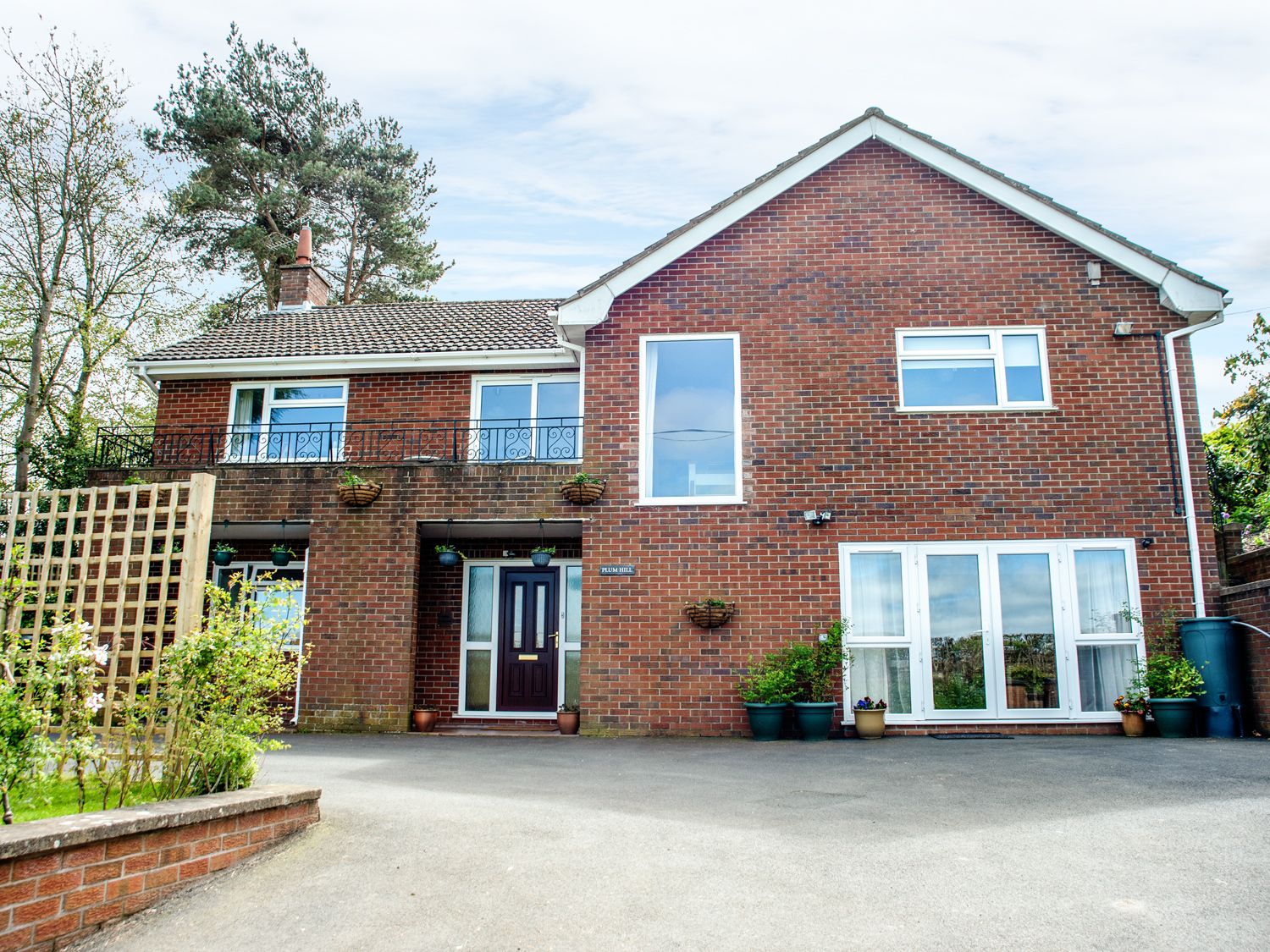 Plum Hill Apartment Oswestry Morda Self Catering Holiday Cottage