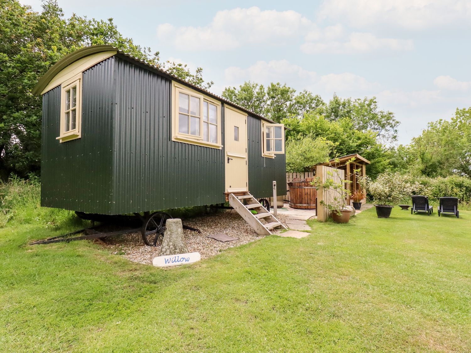 Willow | Wadebridge | Burlawn | Cornwall | Self Catering Holiday Cottage