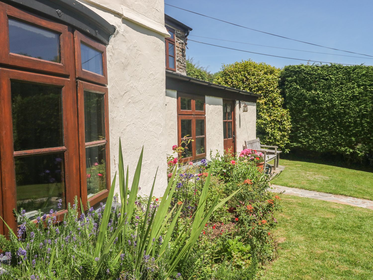 Meadow Lea                     photo 2