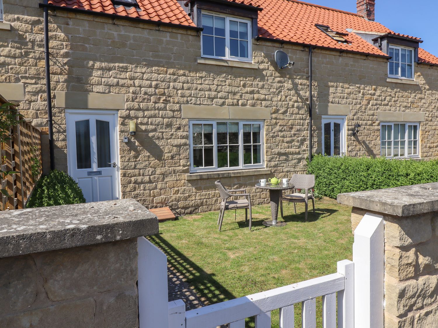 8 Pottergate Mews - North Yorkshire (incl. Whitby) - 956799 - photo 1