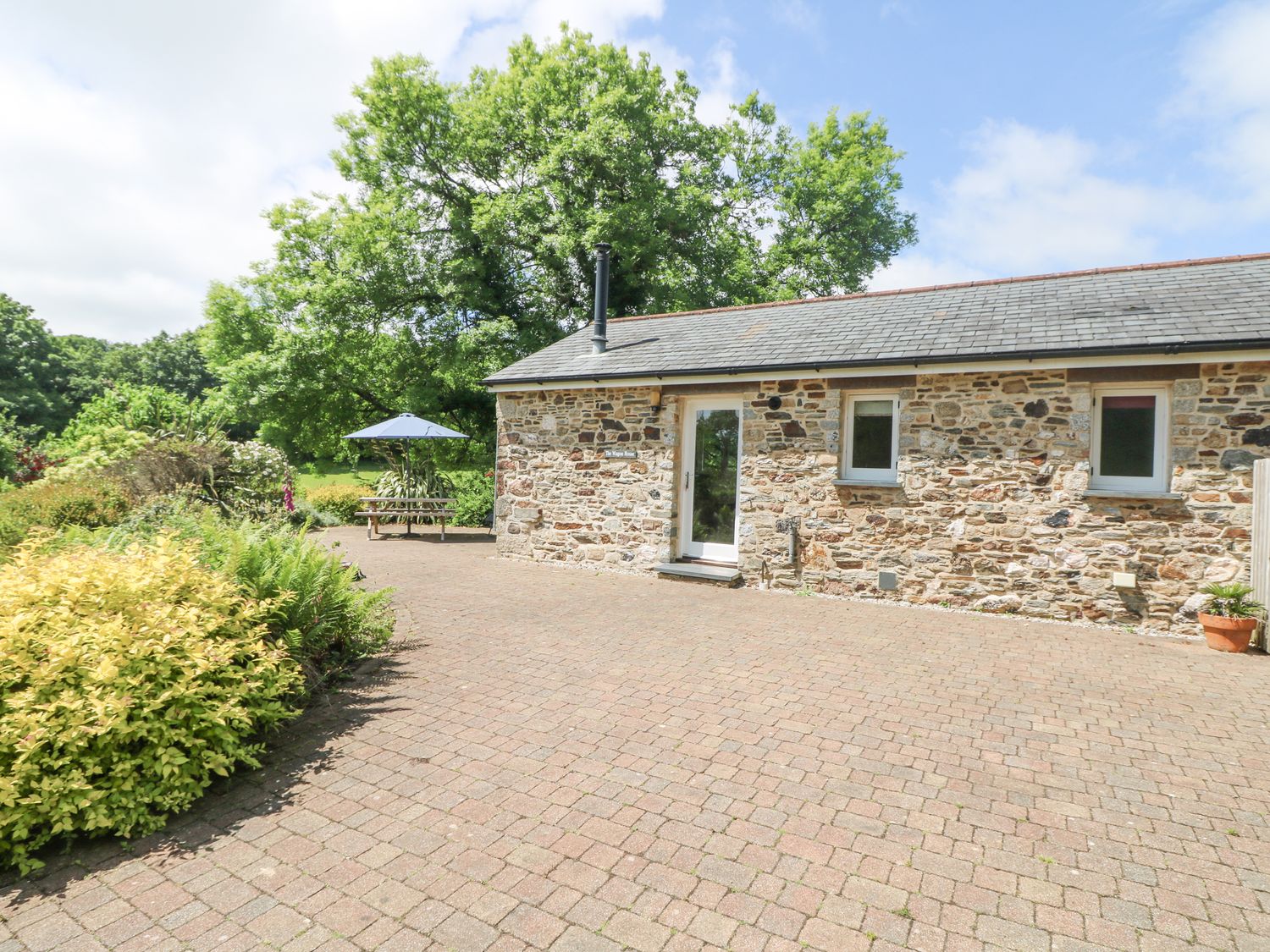 Wagon House                     photo 2