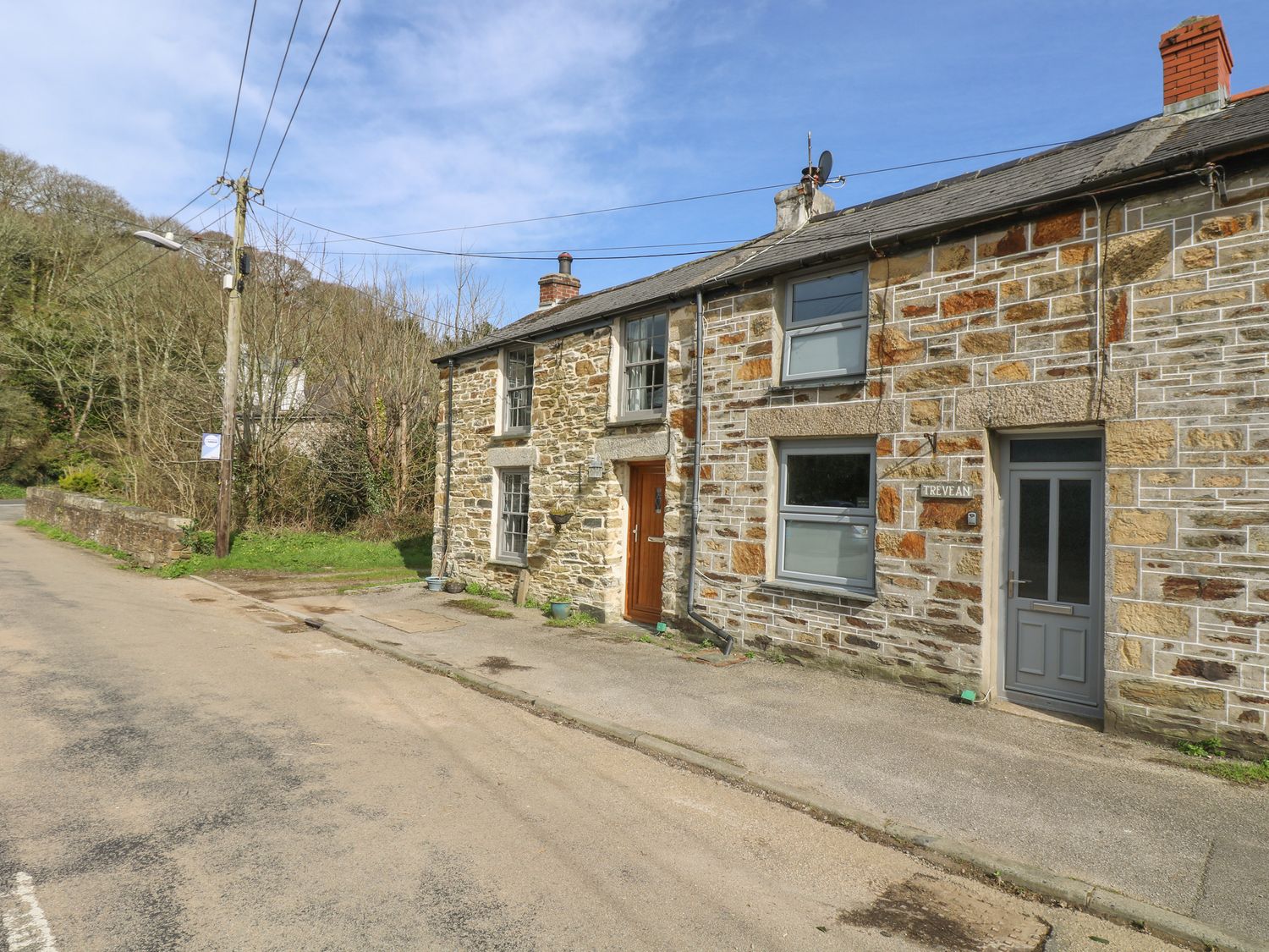 Trevean                     photo 2
