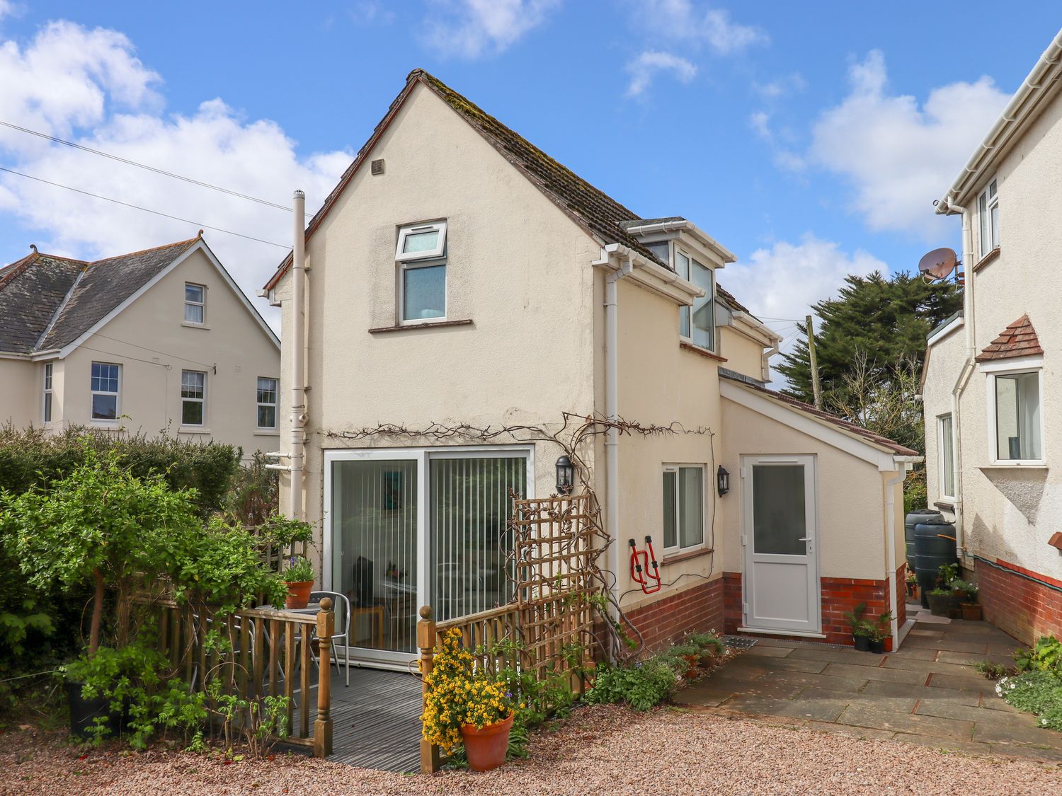 Wisteria Cottage photo 2