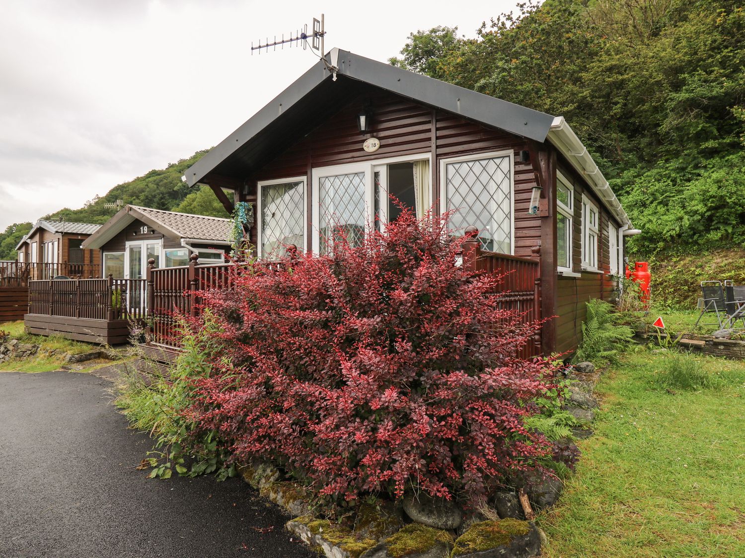 Chalet 18 Smarty's View - Mid Wales - 965588 - photo 1