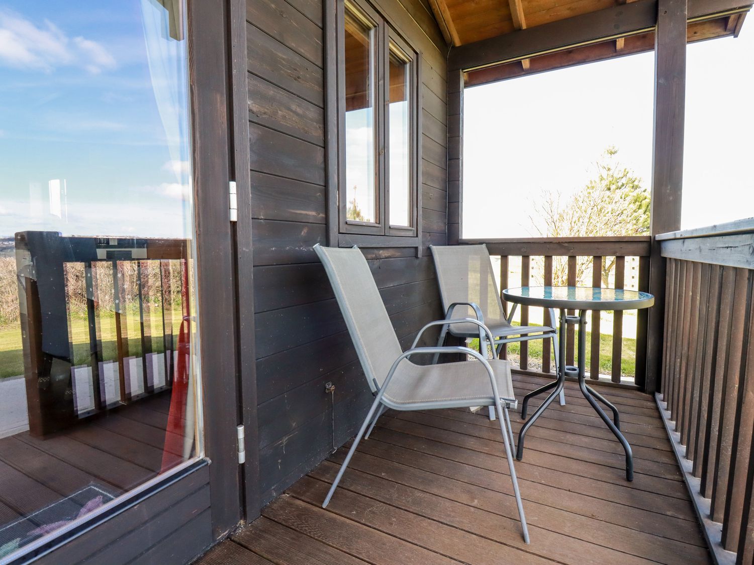 Willow Lodge                     photo 14