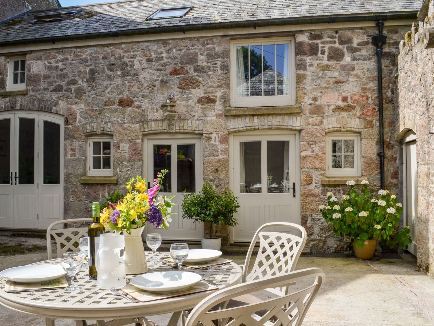 Butterbrook Coach House                     photo 2
