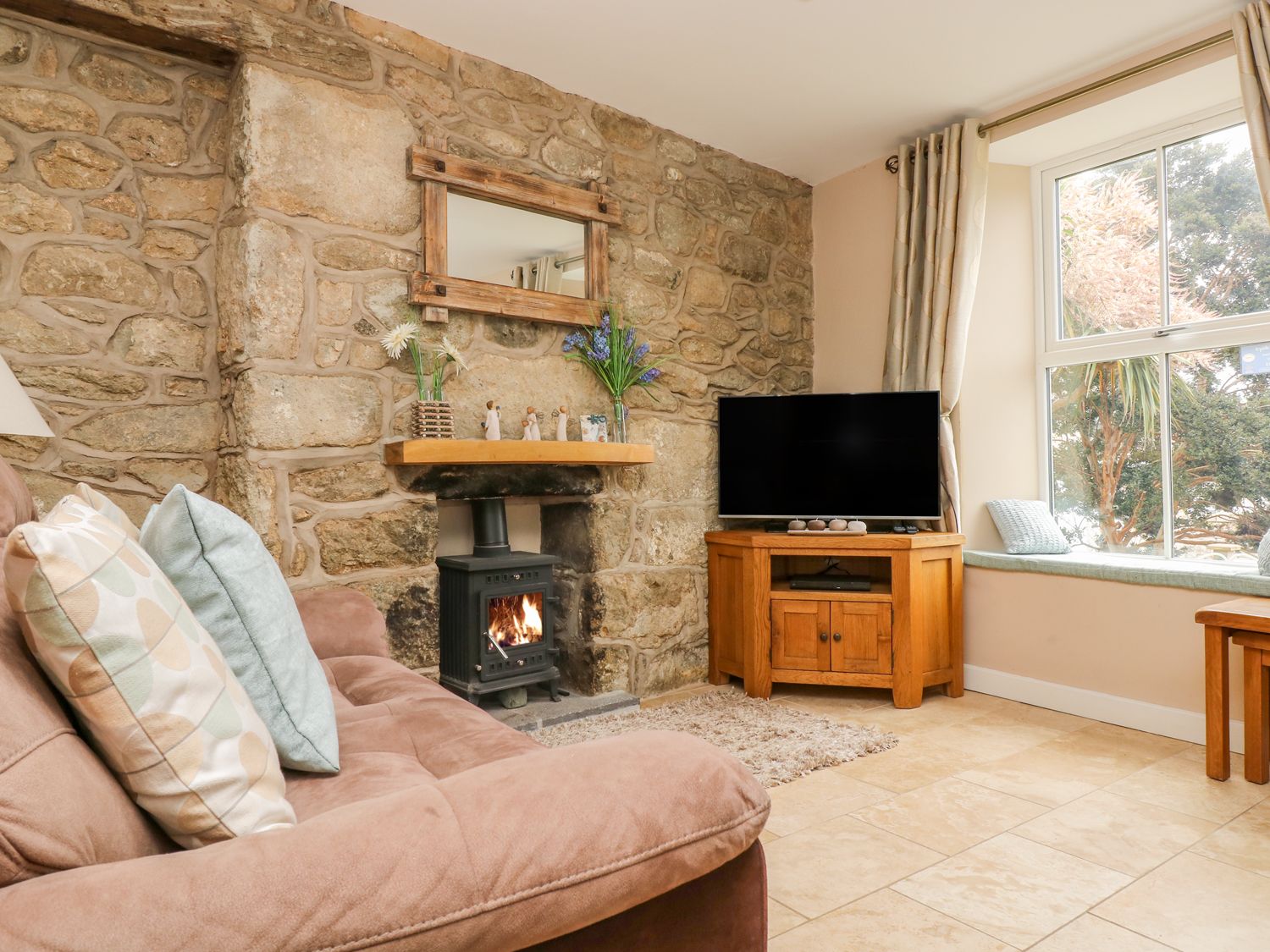 3 Trungle Cottages                     photo 2