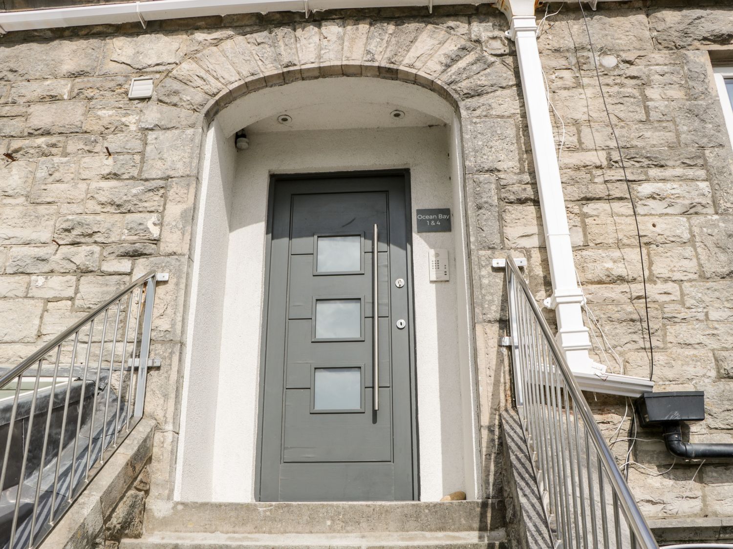 The Cottage, Wimborne Minster Holiday Cottage Bird Spot