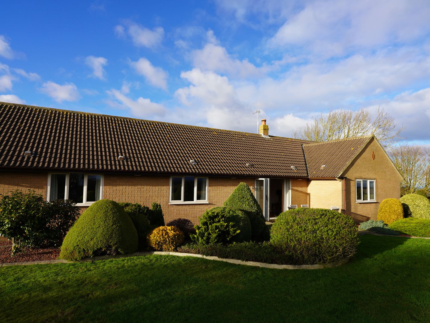Photo of Holly Edge Moorsholm ( Ref 986858 ) Rent holiday cottage near Castleton sleeps 6 - North York Moors area
