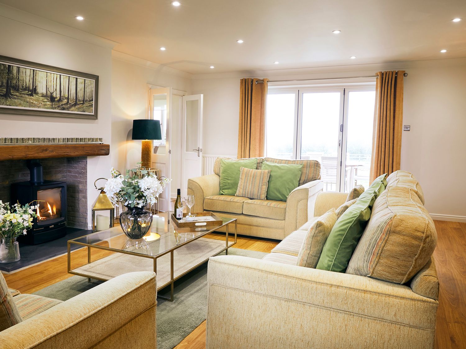 Holly Edge Moorsholm ( Ref 986858 ) Book Morsholm holiday home near Castleton North Yorkshire
