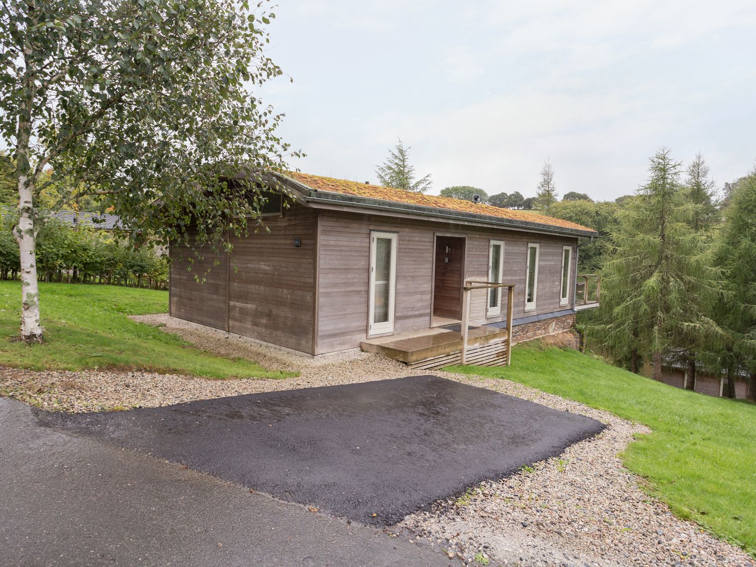 6 Lake View                     photo 2
