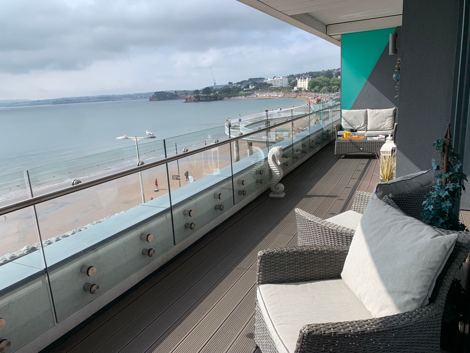 Bay View                     photo 2