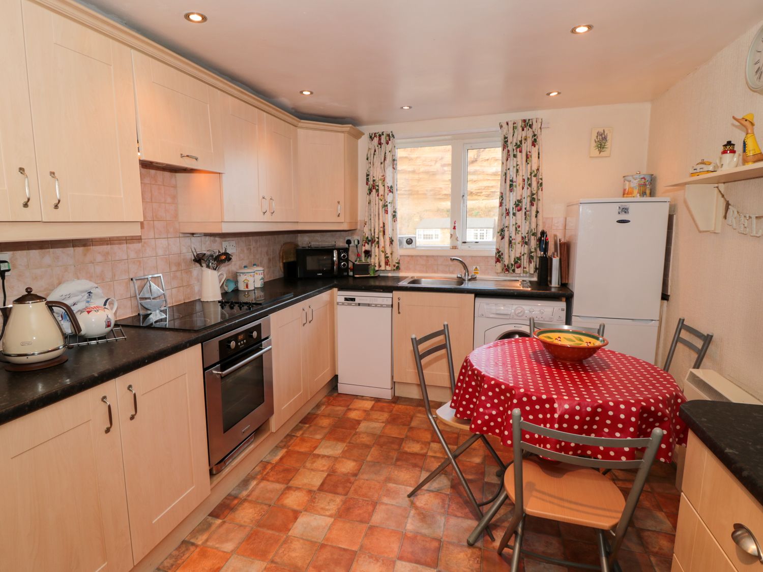 Fishermans Cottage Staithes ( Ref 990033 ) Rent holiday cottage in Staithes North Yorkshire