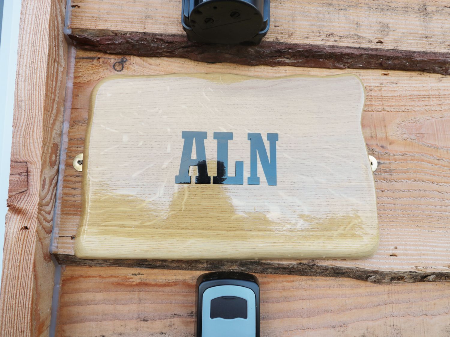 Aln                     photo 2