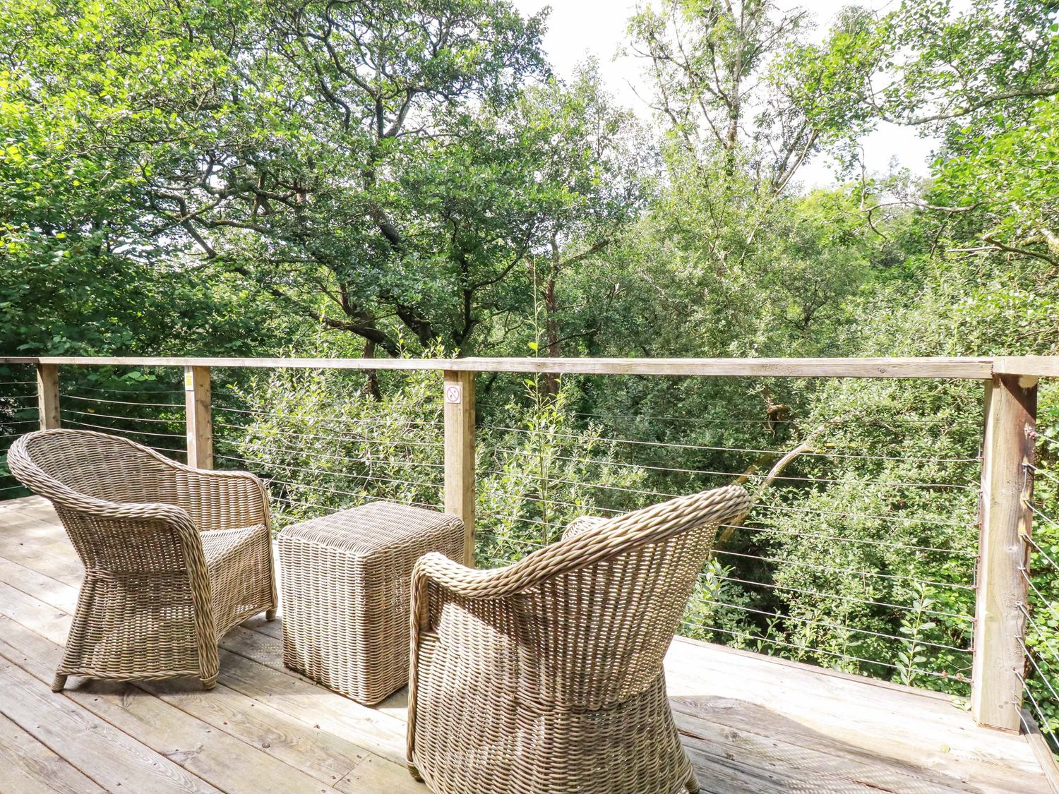Book 4 Stonerush Valley Lodge ( Ref 991423 ) Lanreath Holiday Lodge for 2 people at Stonerush Lakes in Cornwall England